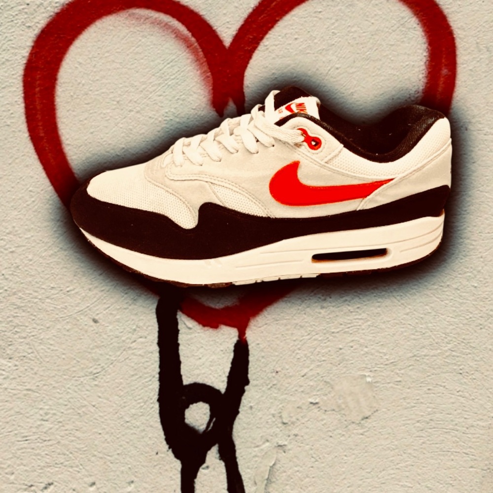 Nike Air Max Sneakers Red and Black